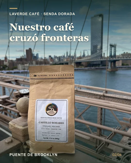 Castillo Rosario coffee beside the East River with the Manhattan Bridge in the background; Spanish caption: Our coffee crossed borders.